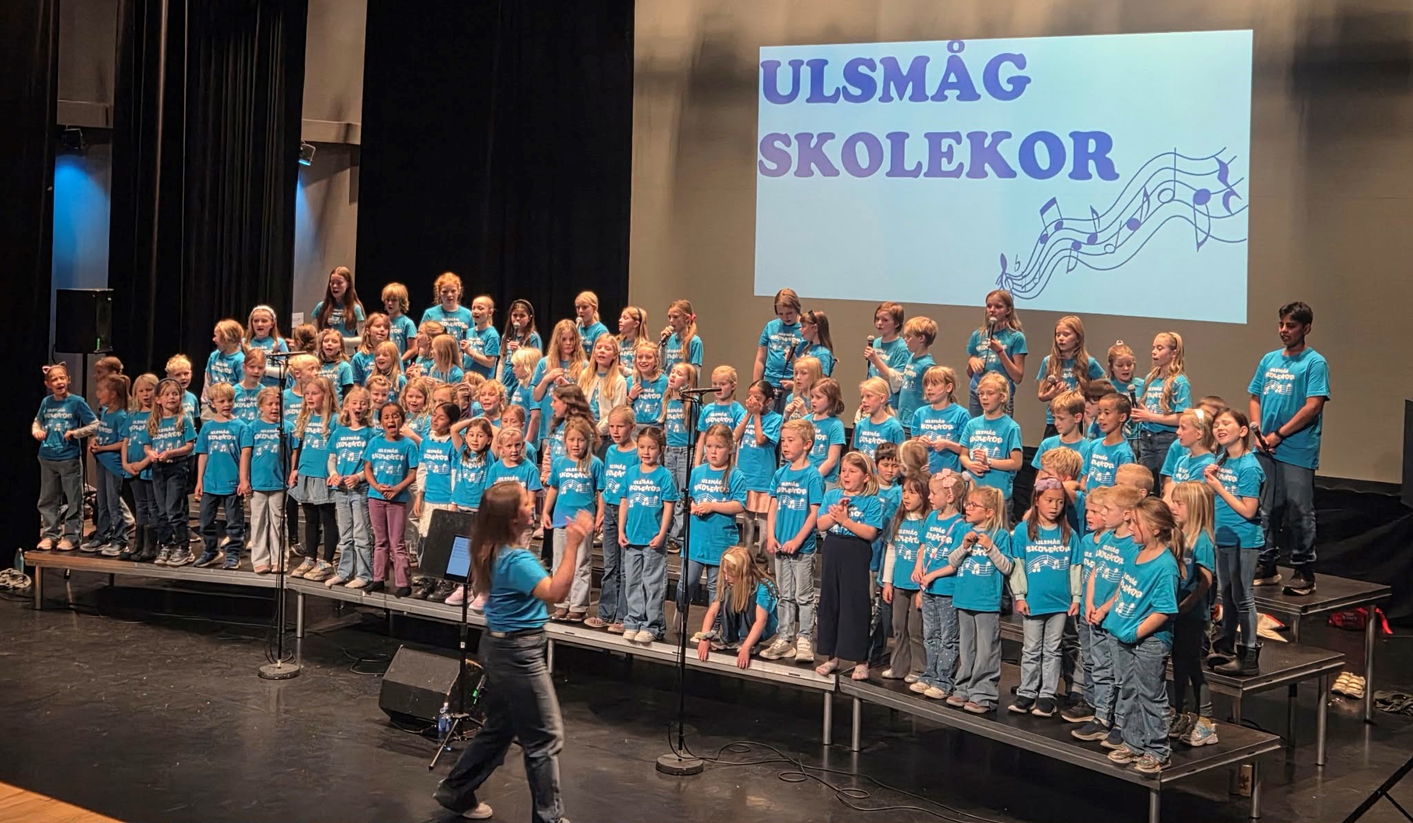 Her er vi! - Ulsmåg skolekor og Tor Endresen - Lørdag 30. mai 2026